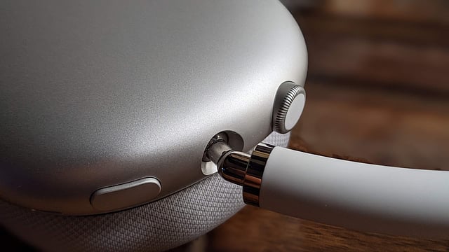 Apple AirPods Max headphones My Store